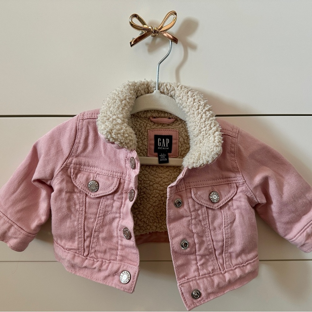 GAP Baby Pink Corduroy Sherpa-Lined Jacket 0-3M